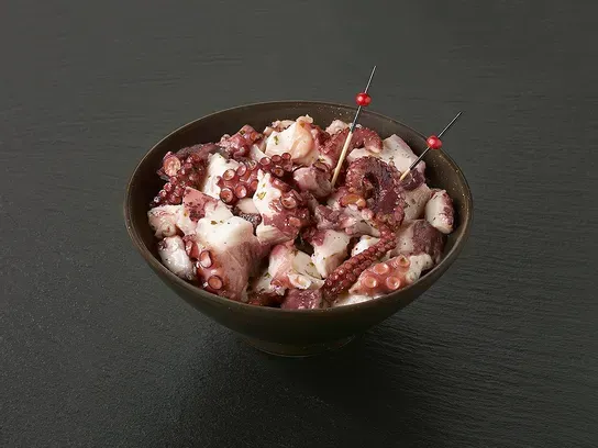 Salade de lamelles de poulpes aux 5 poivres